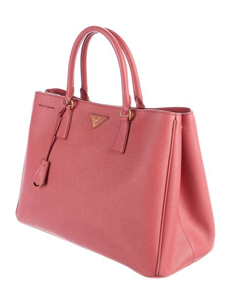 buy prada saffiano lux tote